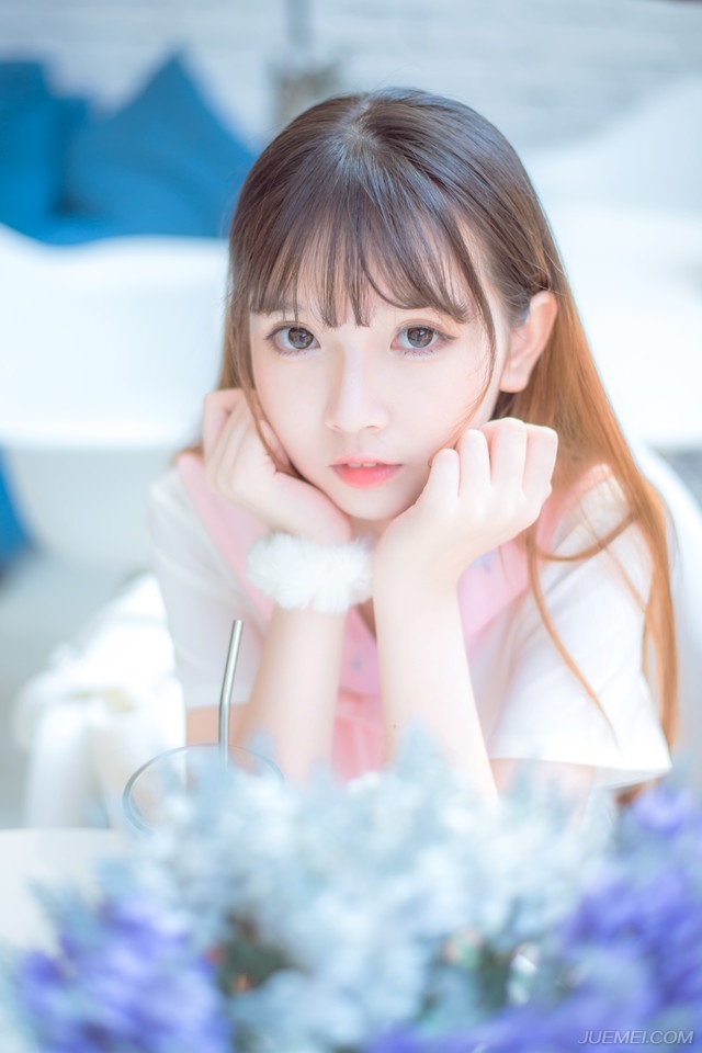 如果不破蜀中，这就是一个死局，唯有拿下蜀中，三大诸侯才能并存，齐心协力来与吕布形成南北抗衡的格局，所以，蜀中再难，也要拿下，而且吕布既然已经动手，也就代表着诸葛亮根本没有第二次机会卷土重来。